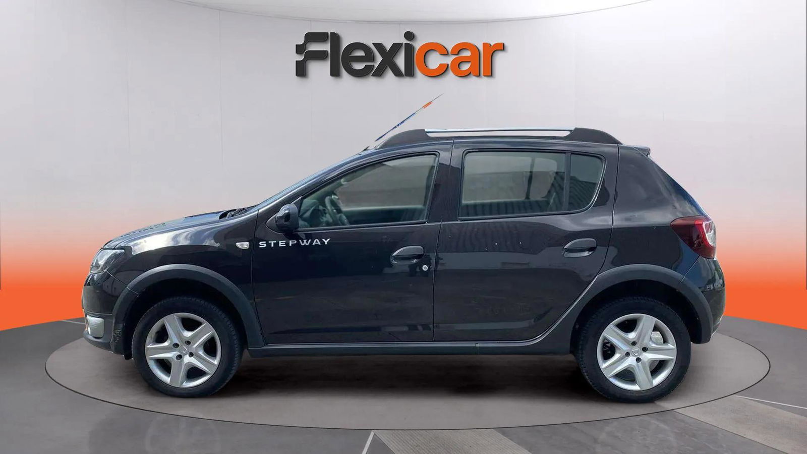 https://cdn-flexicar.caraffinity.it/public_appraisal_images_pro/images/stock/175317/XnsGkg8e6M__1450 JND_28948bb1cce74495986a1ba941f618ab_Exterior_2.jpeg.jpg